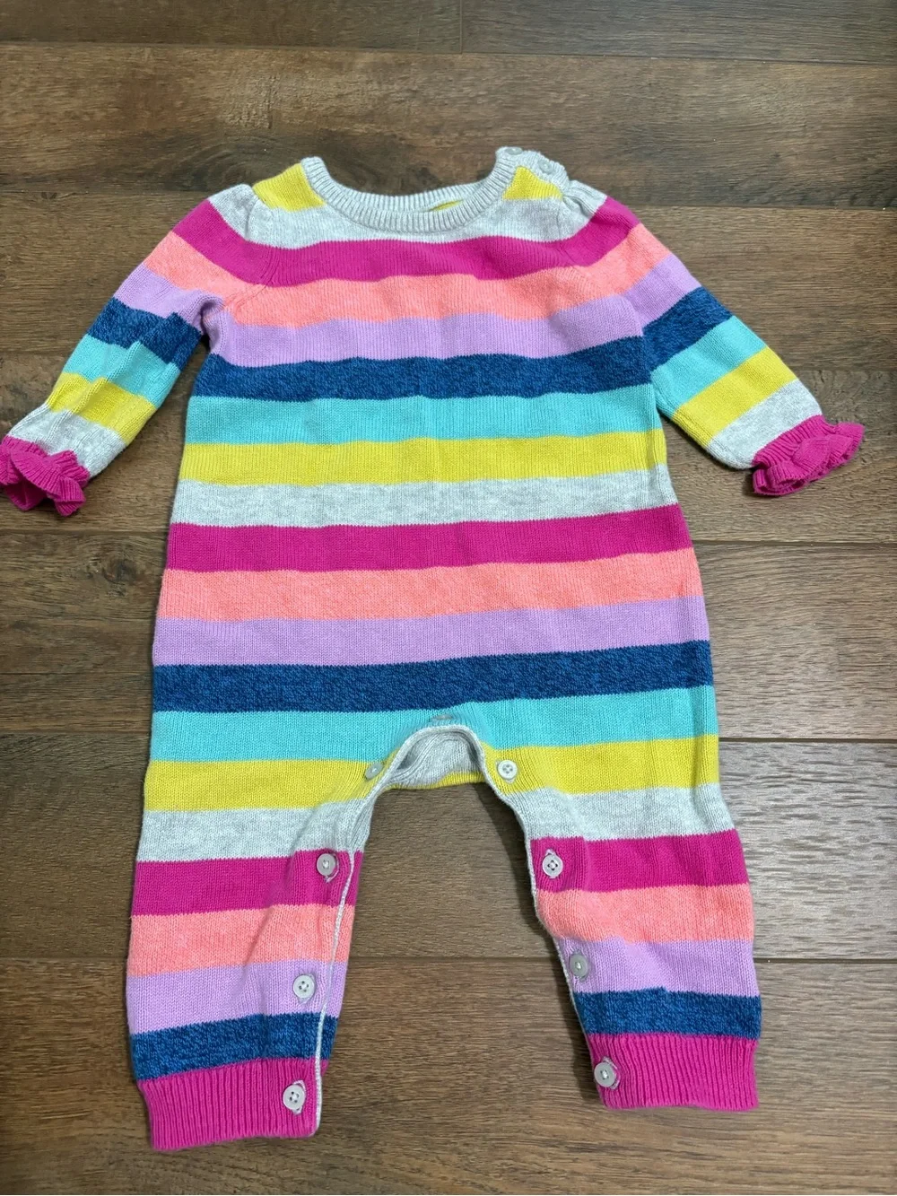 Baby GAP Striped Knit One-Piece Romper in Pink, Yellow, Blue & Cream size 6-12m